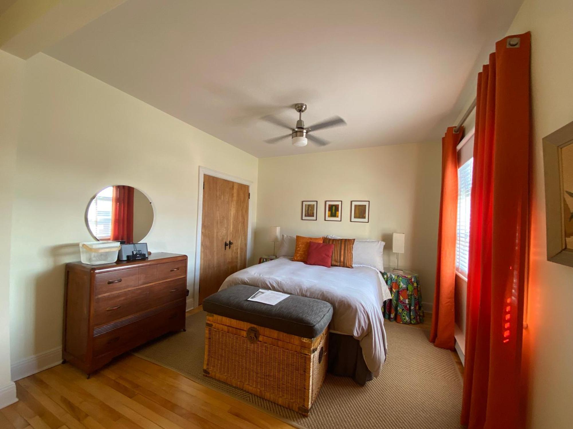 Les 3 Chambres มอนทรีอัล ภายนอก รูปภาพ