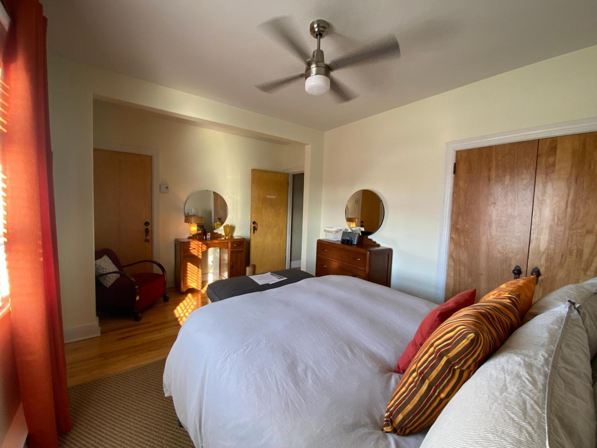 Les 3 Chambres มอนทรีอัล ภายนอก รูปภาพ