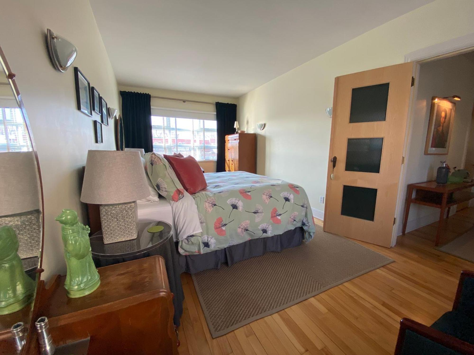 Les 3 Chambres มอนทรีอัล ภายนอก รูปภาพ